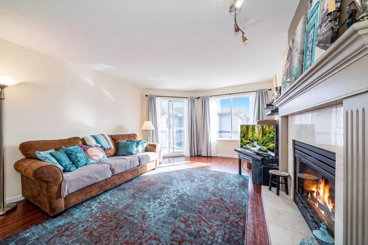 Family Room Photo of 305 1167 Pipeline Road, Coquitlam, BC