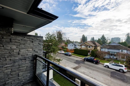 Hallway Photo of 254 E 18th Street, North Vancouver, BC