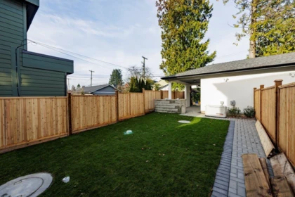 Swimming Pool Photo of 254 E 18th Street, North Vancouver, BC
