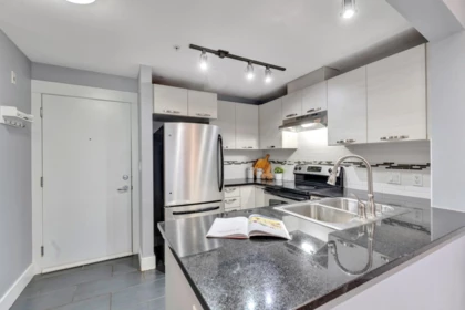308 7478 Byrnepark Walk, Burnaby, BC, Burnaby — Apartment/Condo for sale