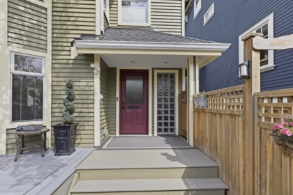31 W 15th Avenue, Vancouver, BC, Vancouver — Half Duplex for sale