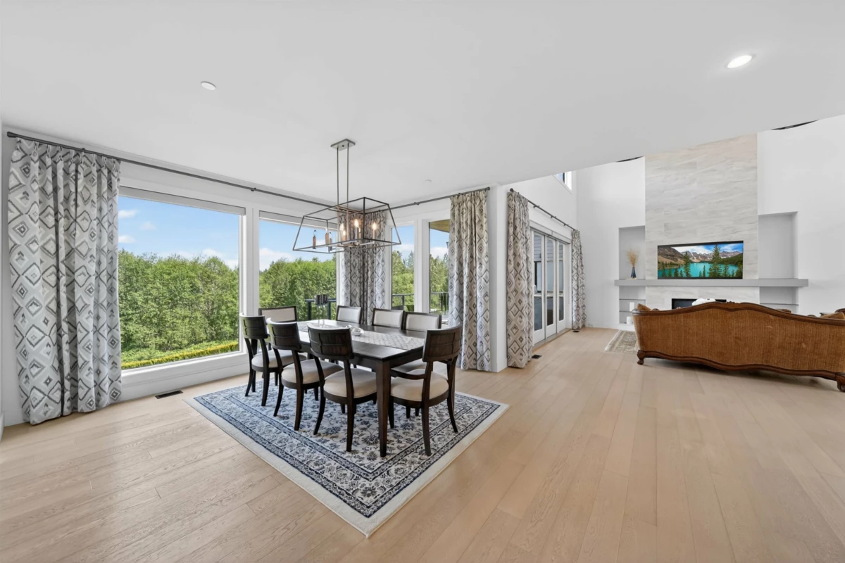 Dining Area Photo of 13 24455 61 Avenue, Langley, BC