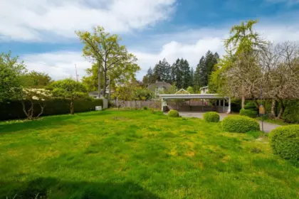 Garden / Landscaping Photo of 1871 Allison Road, Vancouver, BC
