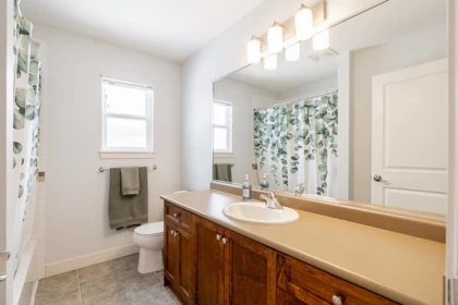 Entry Foyer Photo of 6125 150a Street, Surrey, BC