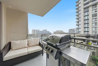 405 155 W 1st Street, North Vancouver, BC, North Vancouver — Apartment/Condo for sale