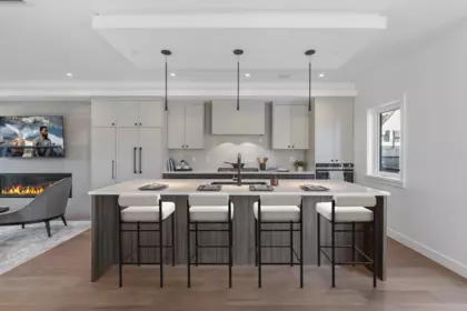 4 1860 Moore Avenue, Burnaby, BC, Burnaby — Half Duplex for sale