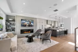 4 1860 Moore Avenue, Burnaby, BC