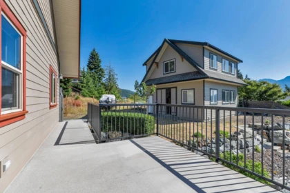 Office / Den Photo of 931 Rivendell Drive, Bowen Island, BC