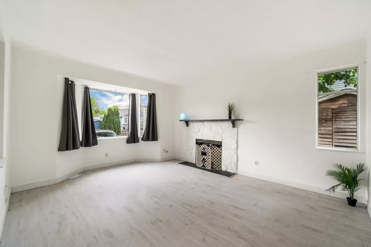 Family Room Photo of 22641 Kendrick Loop, Maple Ridge, BC