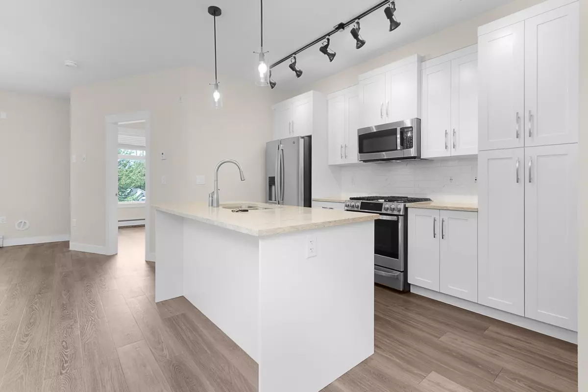 Family Room Photo of 413 11077 Ravine Road, Surrey, BC