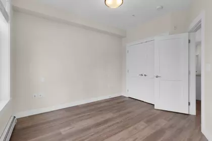 Primary Bathroom Photo of 413 11077 Ravine Road, Surrey, BC