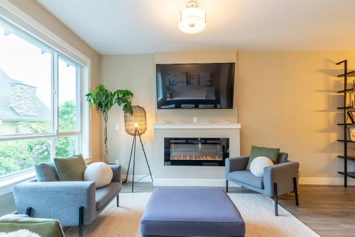 Family Room Photo of 104 1405 Dayton Street, Coquitlam, BC