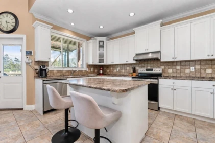 Primary Bedroom Photo of 6556 Lavender Place, Chilliwack, BC