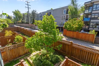 Guest Bathroom Photo of 201 550 E 7th Avenue, Vancouver, BC