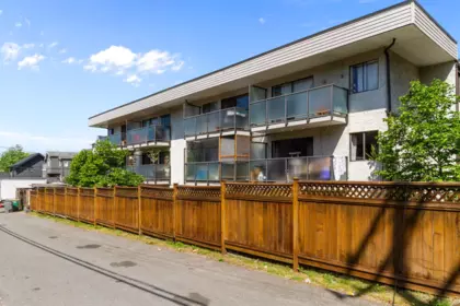 Office / Den Photo of 201 550 E 7th Avenue, Vancouver, BC