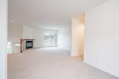 18 5610 Trail Avenue, Sechelt, BC, Sechelt — Townhouse for sale