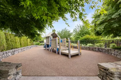 Garden / Landscaping Photo of 307 5011 Springs Boulevard, Tsawwassen, BC