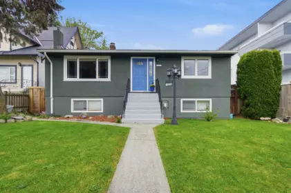1315 Eighth Avenue, New Westminster, BC, New Westminster — Single Family Residence for sale
