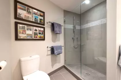 Hallway Photo of 2643 Panorama Drive, North Vancouver, BC