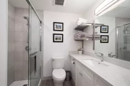 Hot Tub / Spa Photo of 2643 Panorama Drive, North Vancouver, BC