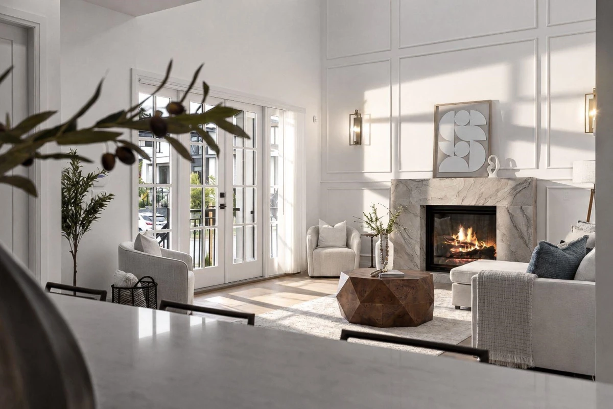 Living Room Photo of 1495 168 Street, Surrey, BC