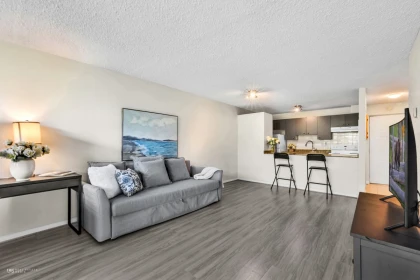Kitchen Island Photo of 601 6611 Minoru Boulevard, Richmond, BC