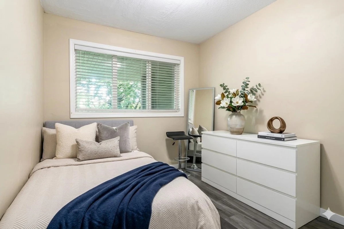 Family Room Photo of 104 2700 Mccallum Road, Abbotsford, BC
