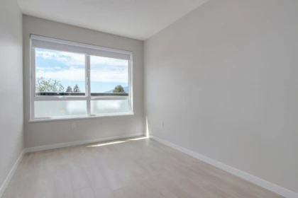 Primary Bedroom Photo of 304 110 E 17th Street, North Vancouver, BC