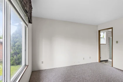 Powder Room Photo of 9381 139 Street, Surrey, BC