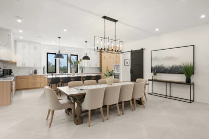 Breakfast Nook Photo of 2 4533 232 Street, Langley, BC