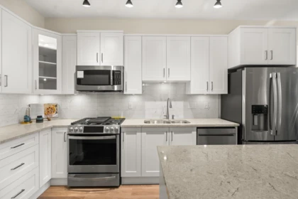 Kitchen Island Photo of 404 20926 83 AVENUE, Langley BC V2Y 3Y9