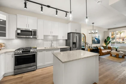 Kitchen Photo of 404 20926 83 AVENUE, Langley BC V2Y 3Y9