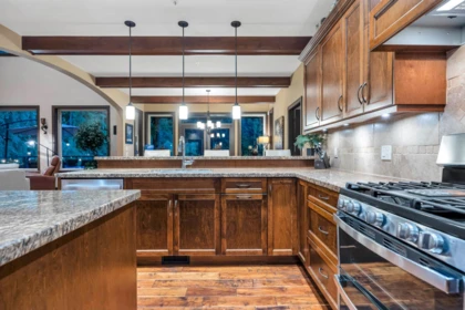 Kitchen Photo of 26580 124 Avenue, Maple Ridge, BC