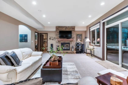 Staircase Photo of 26580 124 Avenue, Maple Ridge, BC