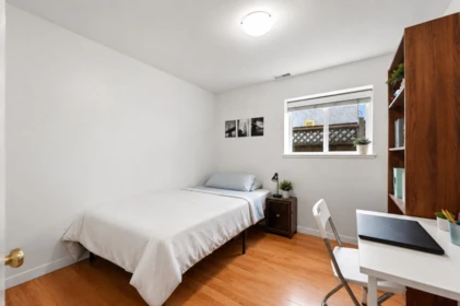 Bedroom 3 Photo of 2532 E 24th Avenue, Vancouver, BC