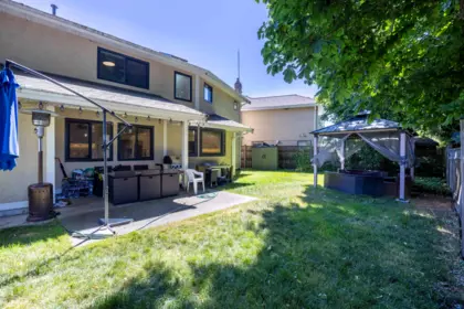 Swimming Pool Photo of 6031 Livingstone Place, Richmond, BC