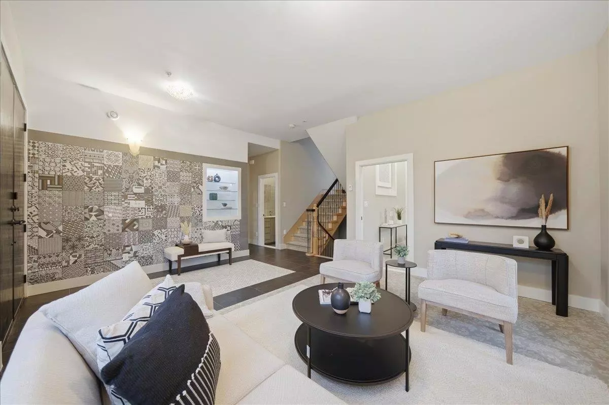 Family Room Photo of 6733 Vivian Street, Vancouver, BC