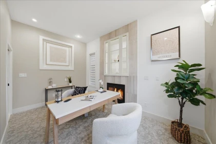 Breakfast Nook Photo of 6733 Vivian Street, Vancouver, BC