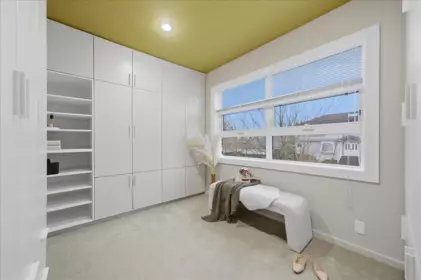 Powder Room Photo of 6733 Vivian Street, Vancouver, BC