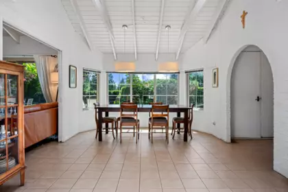 Breakfast Nook Photo of 2995 Altamont Crescent, West Vancouver, BC