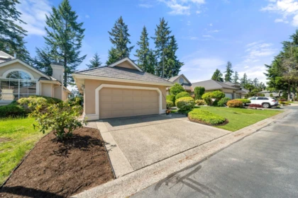 15046 Semiahmoo Place, Surrey, BC, Surrey — Townhouse for sale