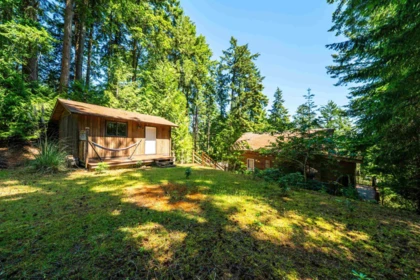 Hot Tub / Spa Photo of 715 Fernhill Road, Mayne Island, BC