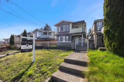 Outdoor Patio Photo of 6058 Woodsworth Street, Burnaby, BC