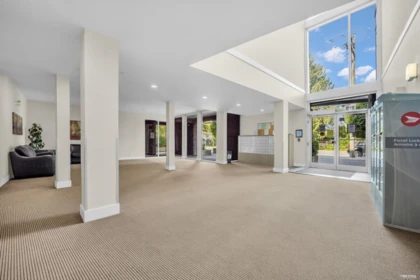 Entry Foyer Photo of 313 12070 227 Street, Maple Ridge, BC