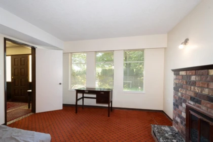 Basement Recreation Room Photo of 4131 W 16th Avenue, Vancouver, BC
