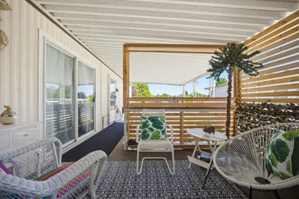 Swimming Pool Photo of 5 15875 20 Avenue, Surrey, BC