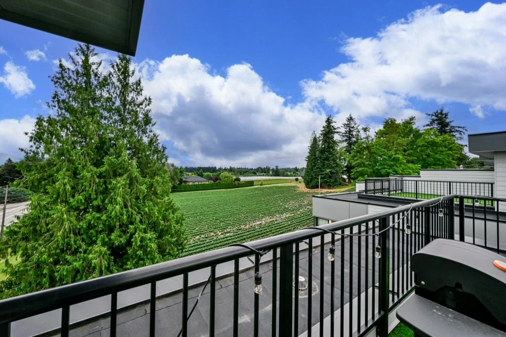 Dining Area Photo of 59 1419 Mccallum Road, Abbotsford, BC