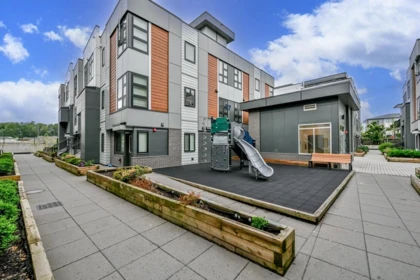 Outdoor Patio Photo of 59 1419 Mccallum Road, Abbotsford, BC