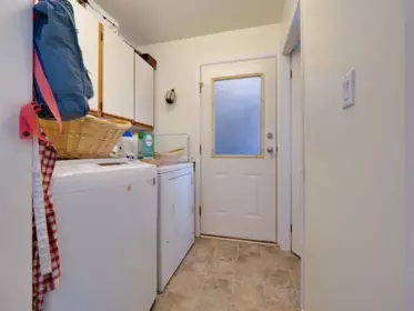 Kitchen Photo of 5453 Carnaby Place, Sechelt, BC