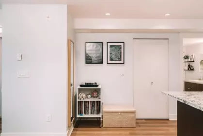 Breakfast Nook Photo of 303 85 Eighth Avenue, New Westminster, BC
